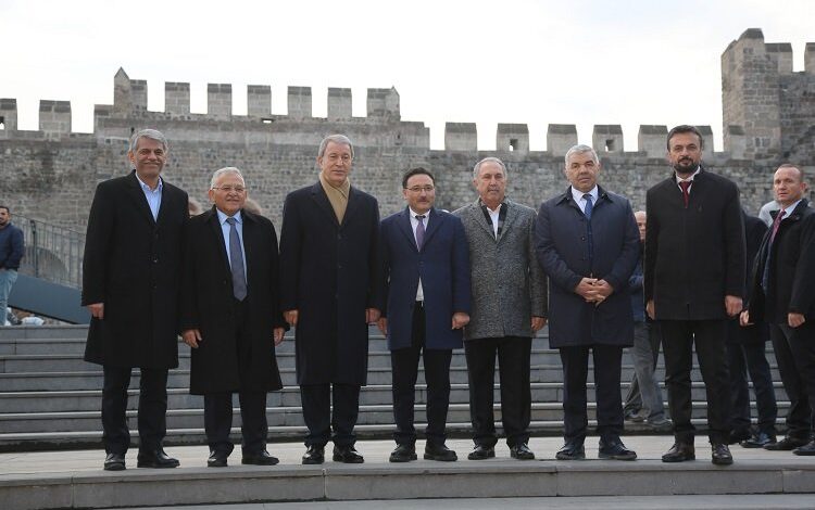 Kayseri dinamiklerinden müze ve kale ziyareti 1 04119kr4G6UGTr |