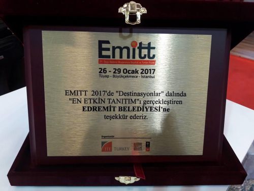 EMITT ödül 2 e1485763528573 |