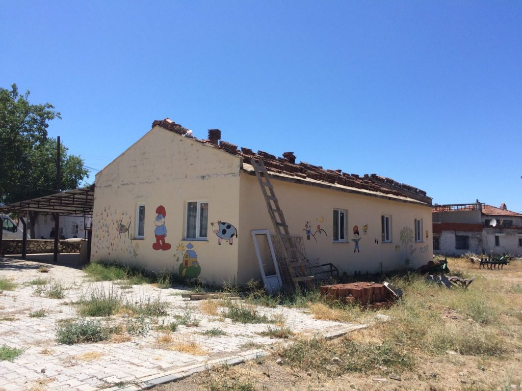 0d67e553 0543 4f81 8121 e22a177523f7 |