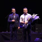 EDREMİT’TE HÜSEYİN TURAN MÜZİK ZİYAFETİ VERDİ 2 7 |