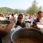EFSANELERE KONU OLAN SARIKIZ ANILDI 2 SARIKIZ HAYRI 5 |