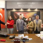KADIN MECLİS ÜYELERİNDEN KIRMIZI KURDELELİ MESAJ 2 IMG 7655 1 |