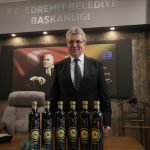 EDREMİT BELEDİYESİ ZEYTİNYAĞI SATIŞA HAZIRLANIYOR 2 IMG 3762 |