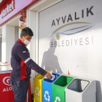 AYVALIK BELEDİYESİ AKARYAKIT İSTASYONUNA SIFIR ATIK BELGESİ 2 AYVALIK BELEDIYESI AKARYAKIT ISTASYONUNA SIFIR ATIK BELGESI 1 |