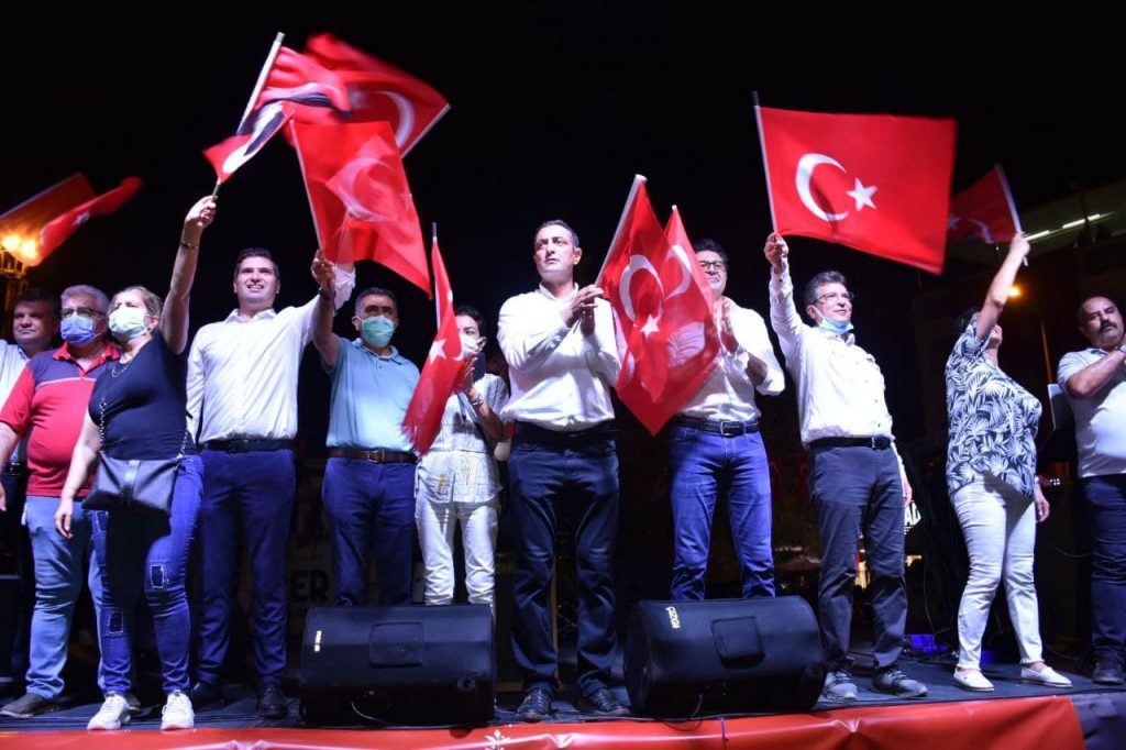 EDREMIT 30 AGUSTOS FENER ALAYI 10 |