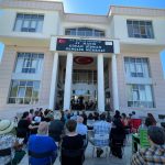 ZEYTİN ÇEKİRDEKLERİNDEN SEZONUN İLK KONSERİ 3 ZEYTIN CEKIRDEKLERINDEN SEZONUN ILK KONSERI 1 |