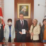 AYVALIK 25 KASIM’A HAZIR “DÜN, BUGÜN, YARIN KADINA ŞİDDETE HAYIR!” DİYOR 2 AYVALIK 25 KASIMA HAZIR DUN BUGUN YARIN KADINA SIDDETE HAYIR DIYOR 2 |