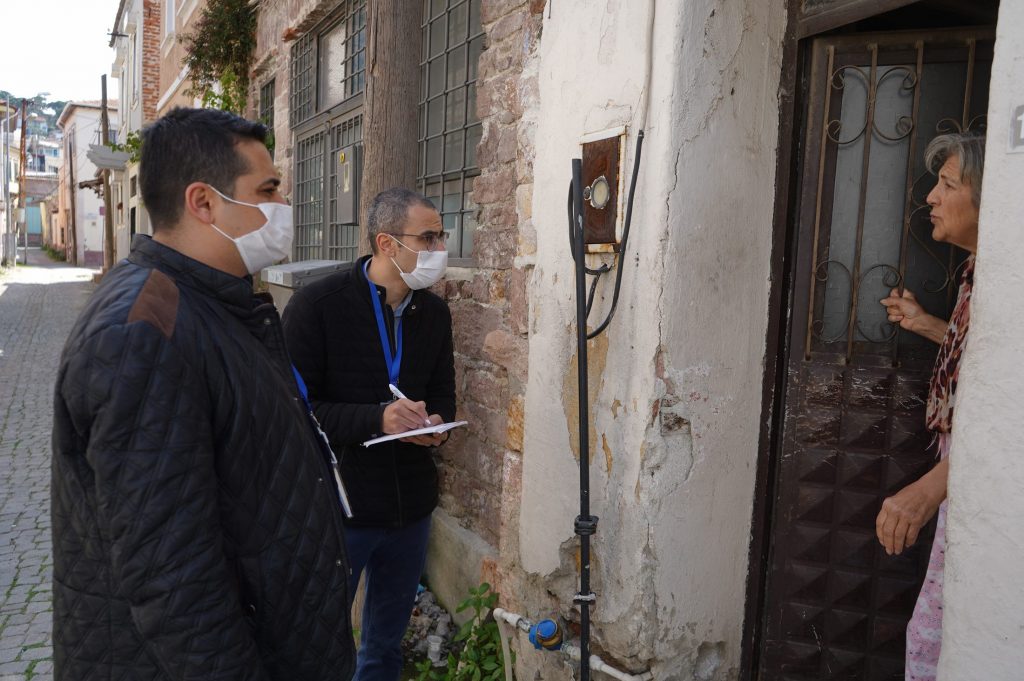 KAPINIZDAYIZ KARAKISTA YANINIZDAYIZ 1 |