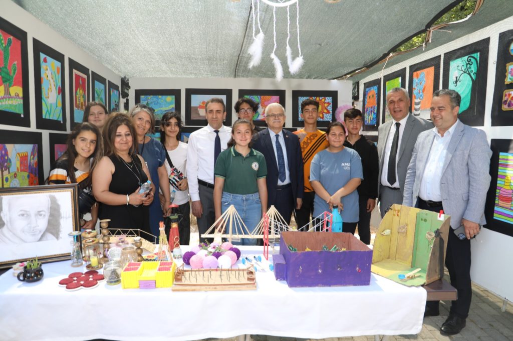 BURHANIYE GENCLIK SOLENI BASLADI 10 |