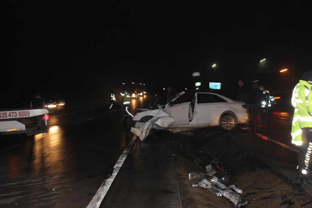 5 kişinin öldüğü kazada tır şoförü tutuksuz yargılanmak üzere serbest kaldı 3 AW674766 04 |