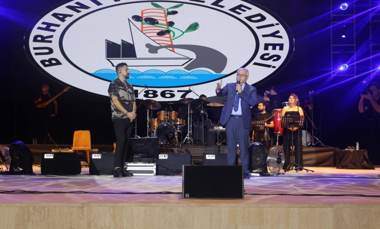 Gökhan Tepe'den unutulmaz bir konser 1 301152310 447311000768607 8239940502368615910 n |