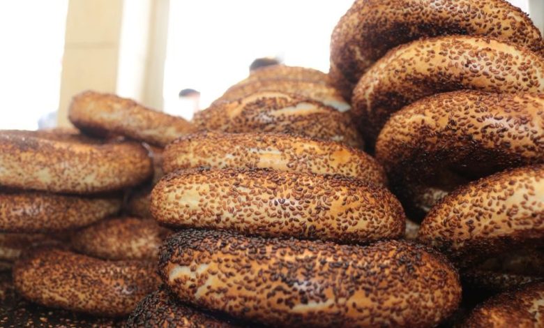 Balıkesir’de simit 5 lira oldu 1 AW694146 01 |