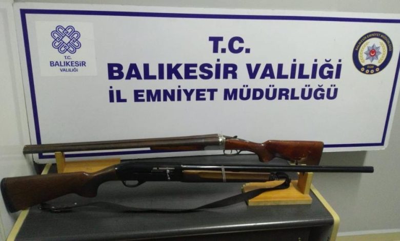 Balıkesir'de polis ve jandarmadan suçlulara geçit yok 1 AW696337 04 |