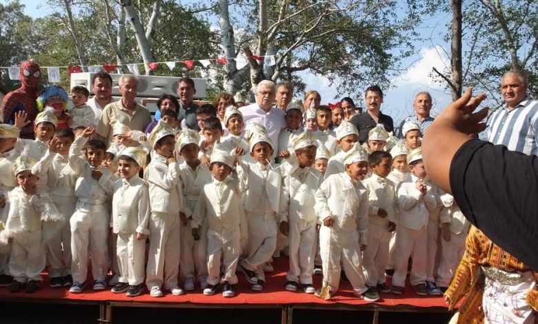 Burhaniye’de sünnet coşkusu 1 AW700603 02 |