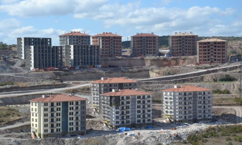 Balıkesir’de Ağustos ayında 2 bin 764 adet konut satıldı 1 AW713285 01 |