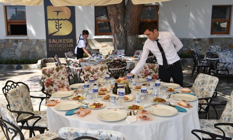 Fırıntaş Körfez Kafe Restoran hizmete girdi 1 AW718811 04 |