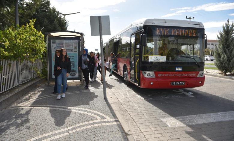 Balıkesir'de öğrenci ulaşım tarifesine indirim 1 AW722892 01 |