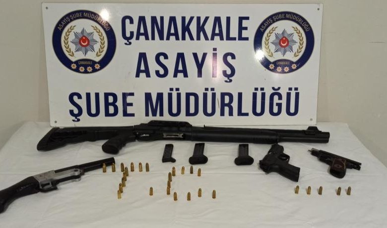 Çanakkale'de uyuşturucu operasyonu: 30 gözlatı 1 AW746802 02 |