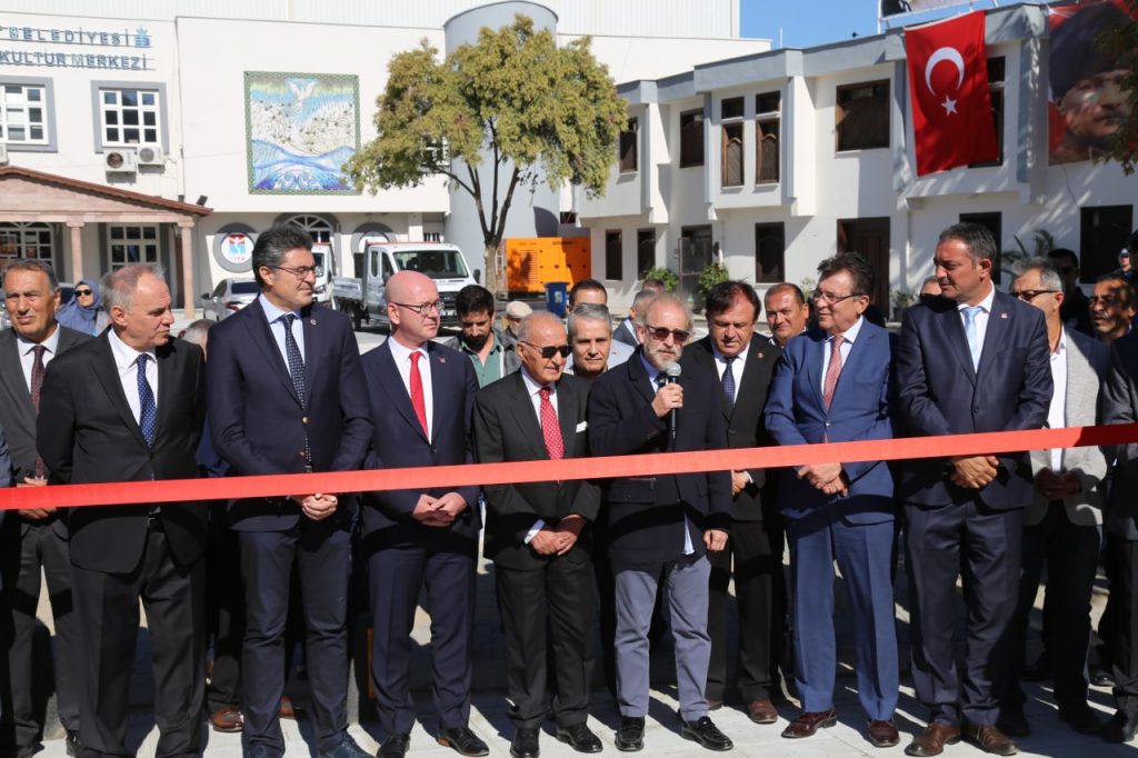Anit Cesme ve Kultur Meydani 6 |
