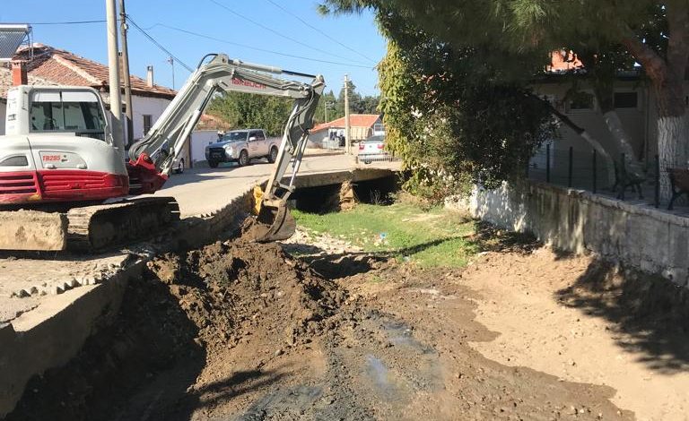 BOREZLI DERESINDEN 1500 TON BALCIK VE COP CIKTI 1 e1667221448169 |