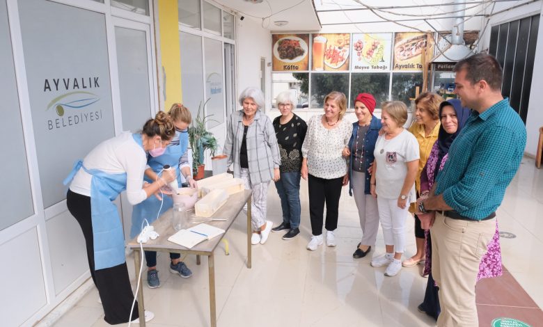 MAHALLEEVLERINDE URETILEN MIS KOKULU SABUNLAR FESTIVALE HAZIR 3 |