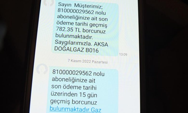 AW758460 01 |