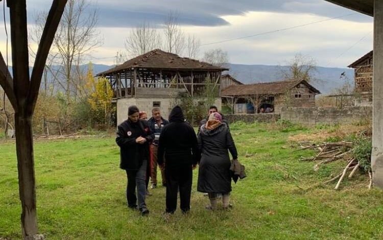 Bakan Kurum: “Tüm ekiplerimizi bölgeye sevk ettik” 1 AW765583 03 |