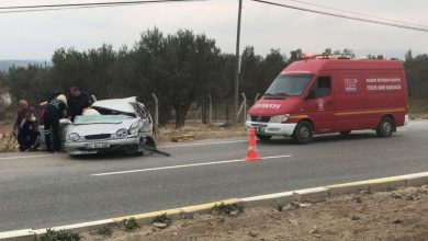 Havran’da takla atan otomobilde sıkışan 2 kişiyi itfaiye kurtardı 3 WhatsApp Image 2022 11 16 at 15.10.25 |