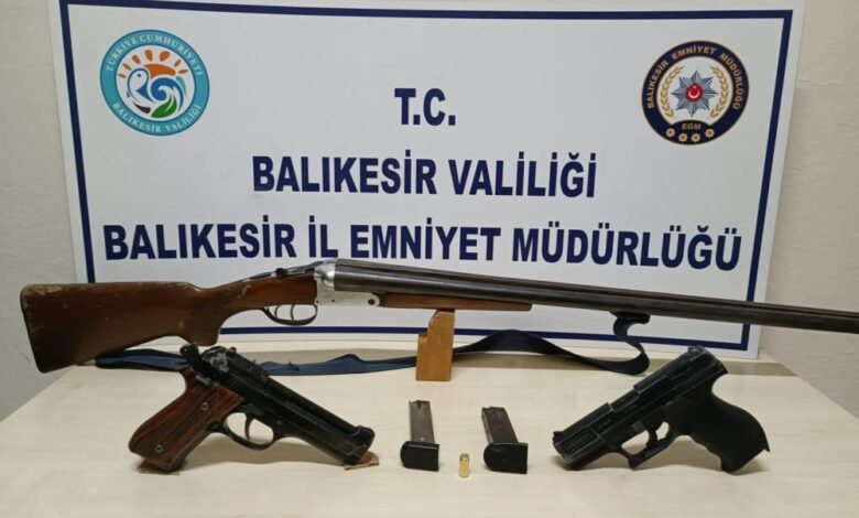 Polis göz açtırmıyor: 1 haftada 271 gözaltı, 104 tutuklama 1 AW776053 01 |