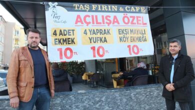 AW777026 01 |