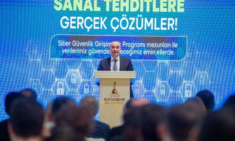 Siber güvenlikte genç girişimciler mezun oldu 1 AW805202 03 |