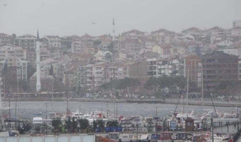 Çanakkale’de 9 ilçede okullar tatil edildi 1 AW820636 01 |