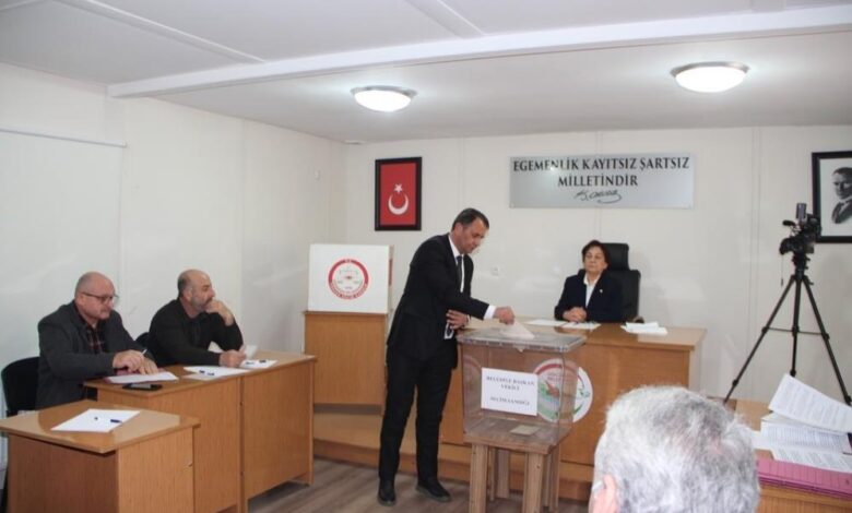 Gökçeada Belediye Başkan Vekilliği'ne İYİ Partili Ercan İpek seçildi 1 AW824767 03 |
