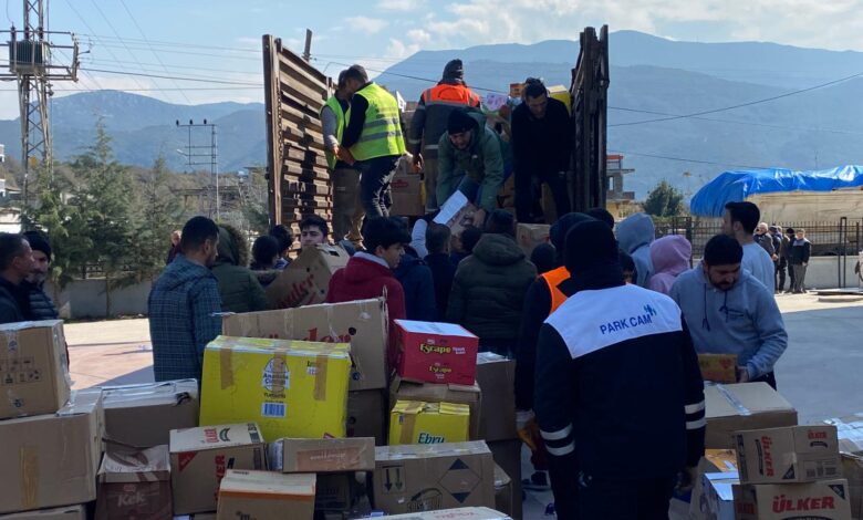 DEPREM BOLGESINDE UMUTLAR TUKENMIYOR 1 |