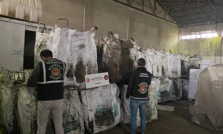 90 ton 700 kilo tehlikeli atığın Türkiye’ye girmesi engellendi 1 AW859190 01 |