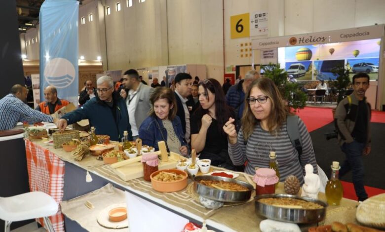 EMİTT Fuarında Burhaniye rüzgarı esti 1 AW871831 05 |