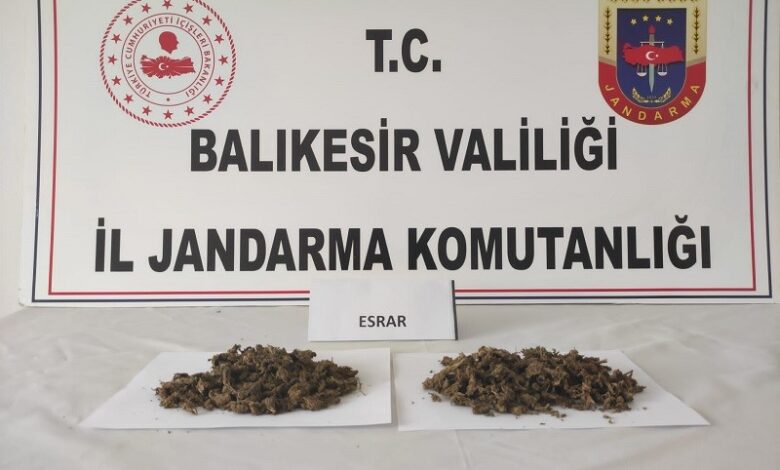 Balıkesir İl Jandarma Komutanlığınca Ayvalık’ta başarılı uyuşturucu operasyonu 1 AW893970 01 |