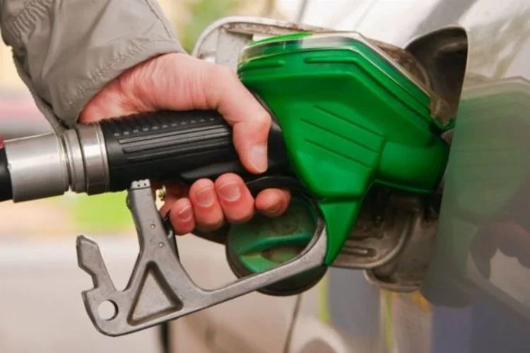 akaryakita yine zam geliyor 1646652985 182 |