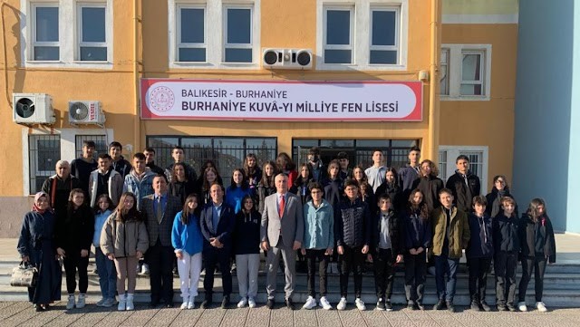 Burhaniye’de Fen Lisesi öğrencilerini bekliyor 1 AW927302 01 |