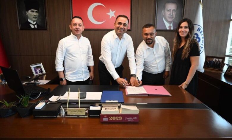 Biga Belediyesi personeline yüzde 80 zam yaptı 1 AW947396 01 |