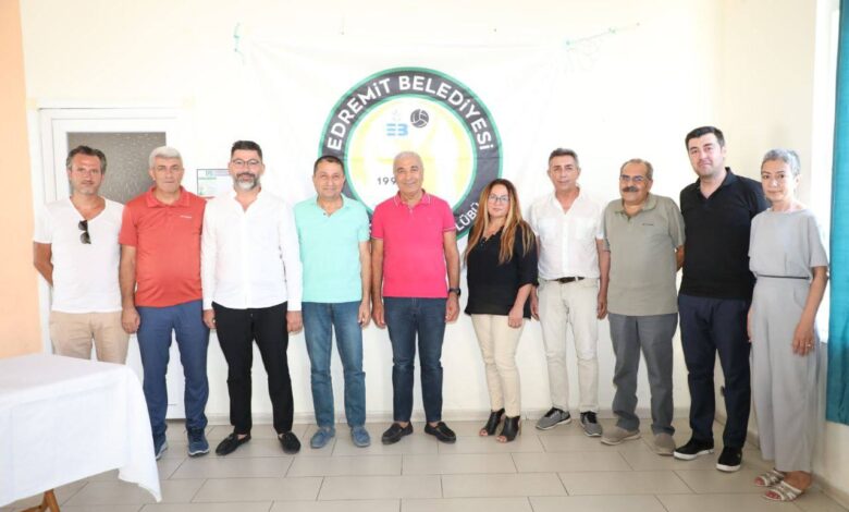 Altinoluk Spor Kulubu Yeni Yonetim Kadrosu 1 |