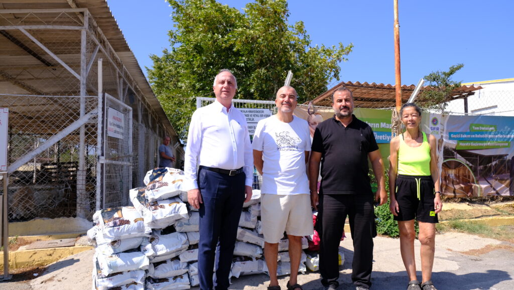 Sergisinin gelirini can dostlara bağışladı 1 DSCF6230 |