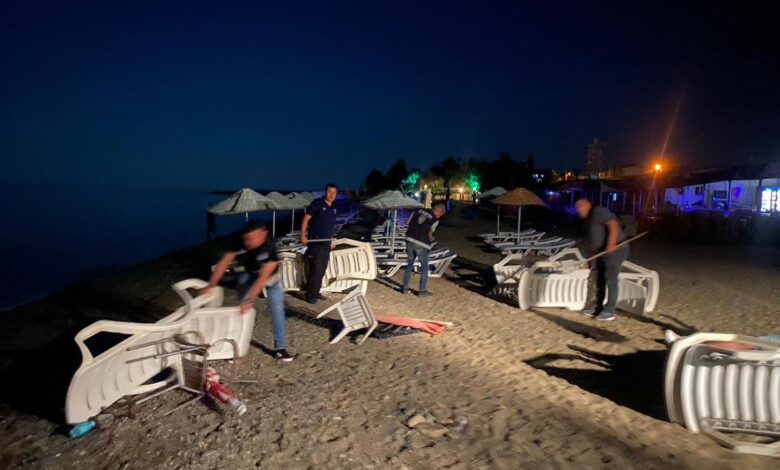 Edremit Zabıtadan gece operasyonu 1 Sahillerde isgale izin yok 2 |