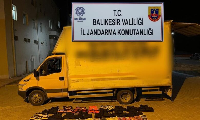 Jandarma Edremit Körfezi'nde düzensiz göçmenlere göz açtırmıyor 1 AW037665 01 |