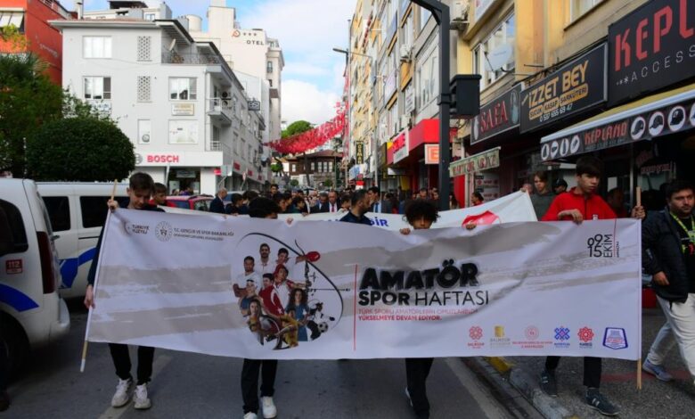 Amatör Spor haftası törenlerle başladı 1 AW049011 01 |