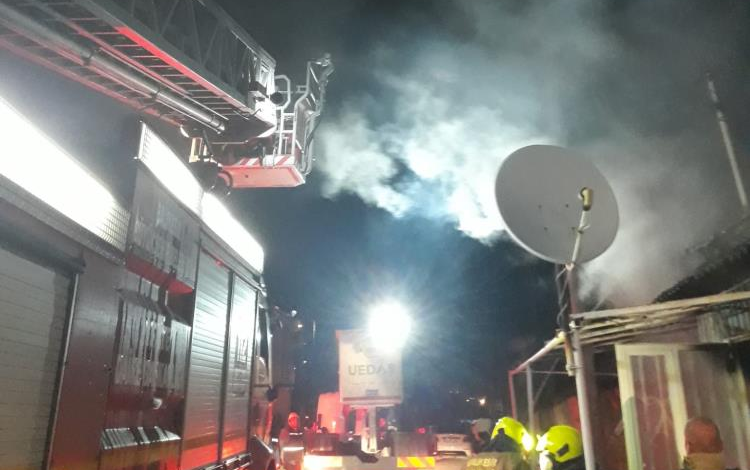 Edremit’de ev yangını 1 ki1lzx2c |