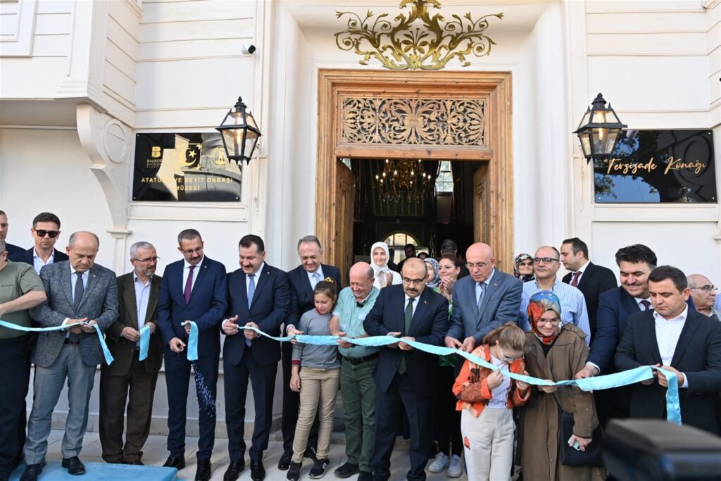 whatsapp image 2023 10 13 at 17.43.17 |