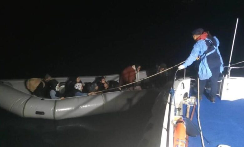 Yunan unsurlarınca ölüme terk edilen 77 kaçak göçmen kurtarıldı 1 AW066382 01 |