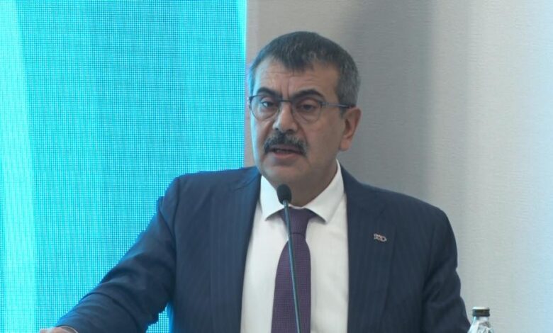 Bakan Tekin’den "Türkçe" vurgusu 1 AW066775 01 |