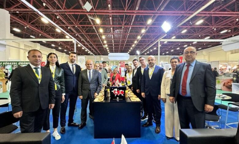 Edremit YÖREX Fuarında tanıtılıyor 1 AW067790 01 |